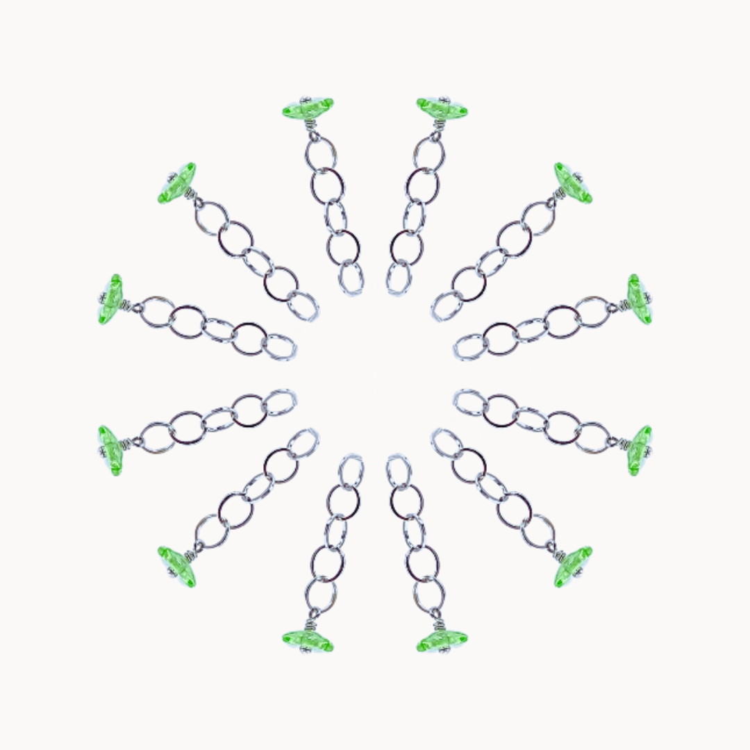 GREEN FLOWER CHAIN CHARM - CIRCLE OF DOTS
