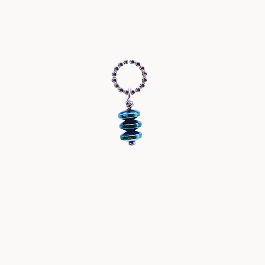 DOT CHARM 205 - CIRCLE OF DOTS