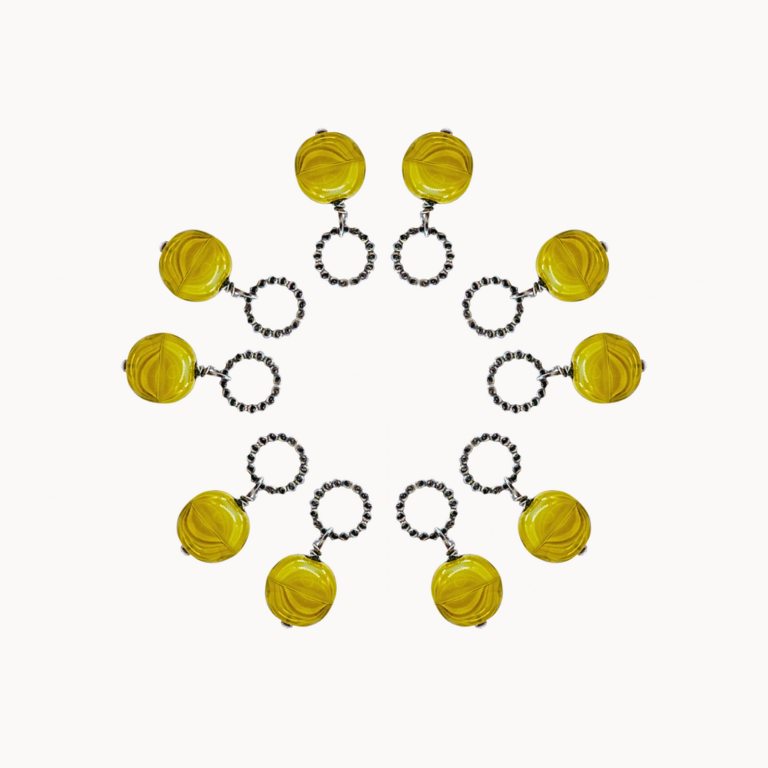 DOT CHARM 209 - CIRCLE OF DOTS
