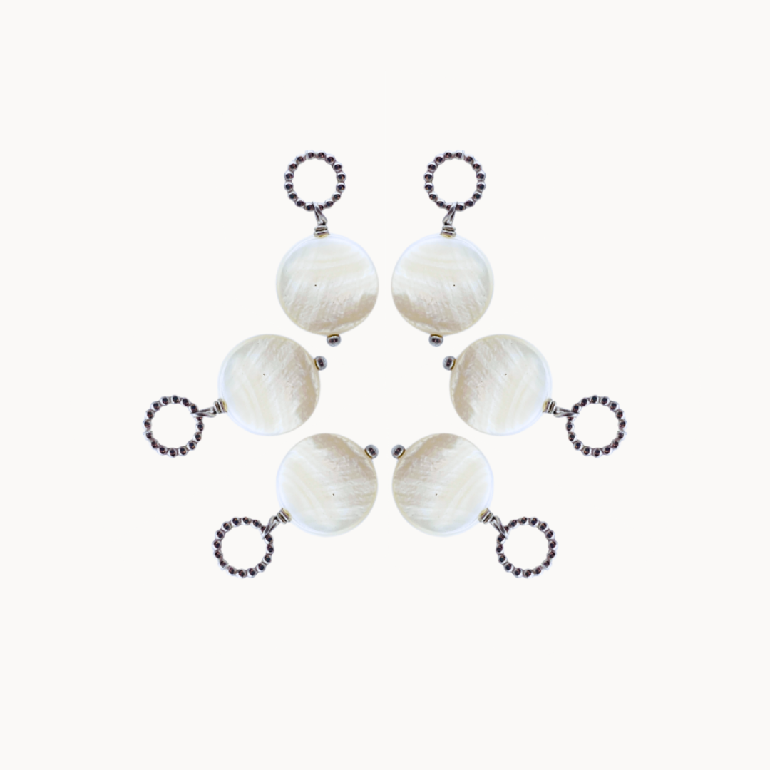DOT CHARM 107 - CIRCLE OF DOTS
