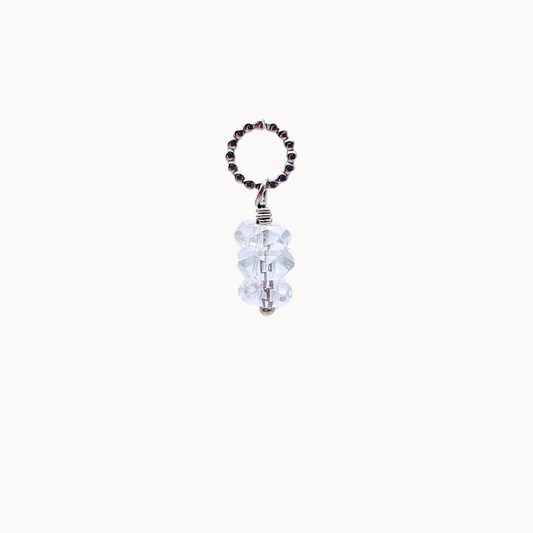 DOT CHARM 121 - CIRCLE OF DOTS