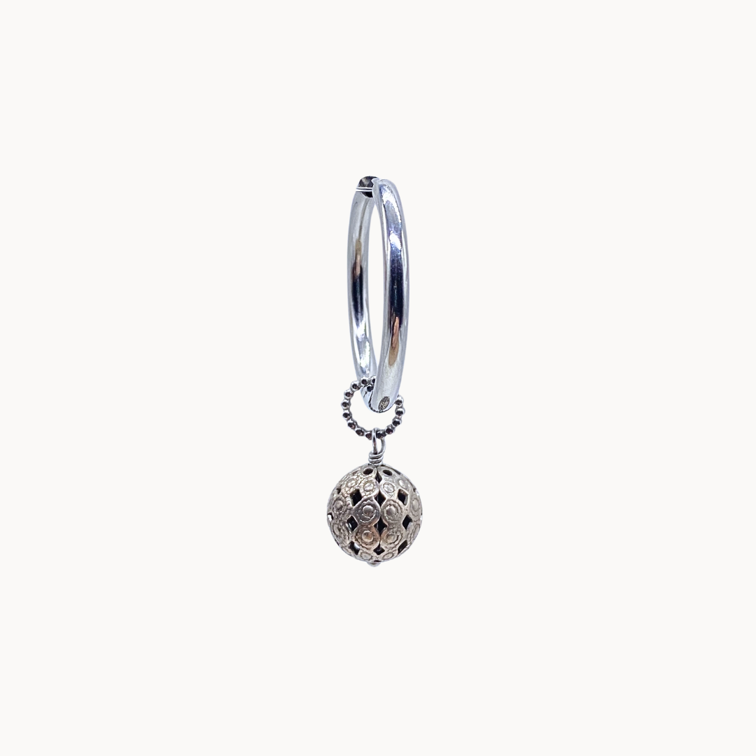 Dot Charm 226